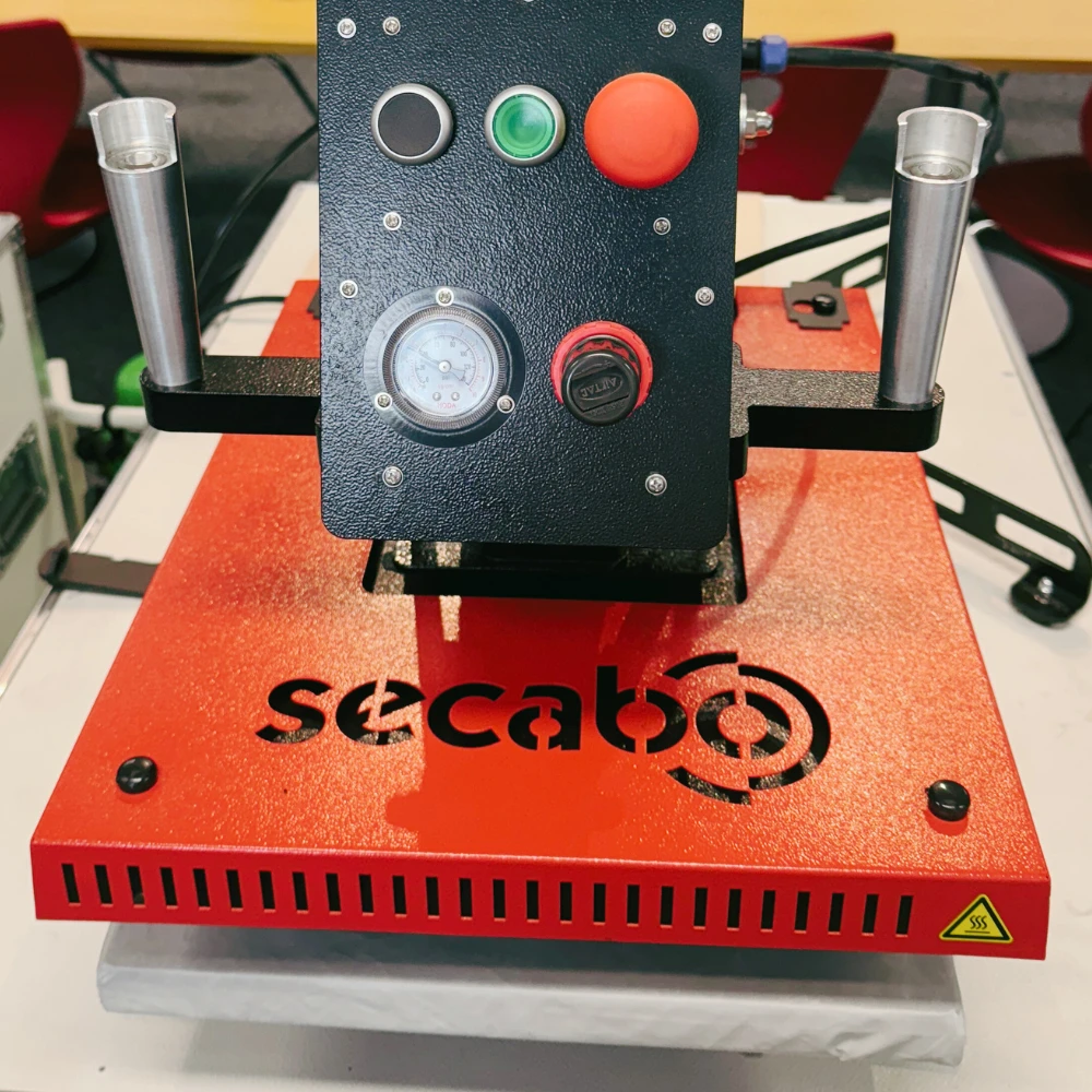 Presse à chaud pneumatique SECABO TPS7 Smart