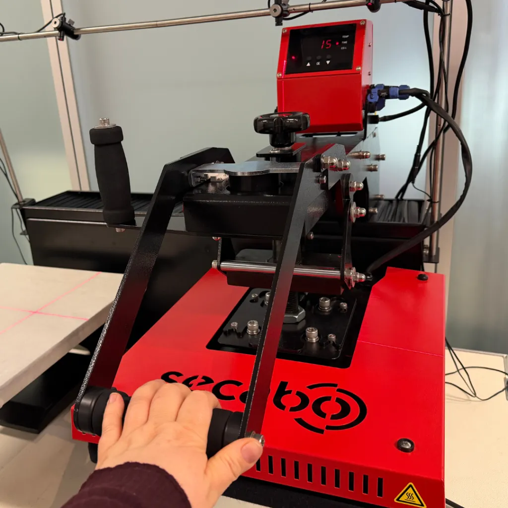 Secabo TD7 Lite x Laser 8.webp