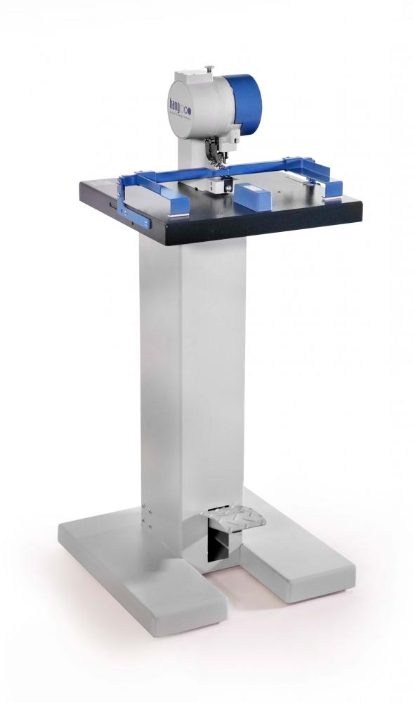 Single head eyeletting machine for foot operation Hang PICCOLO 102-20 / 102-28
